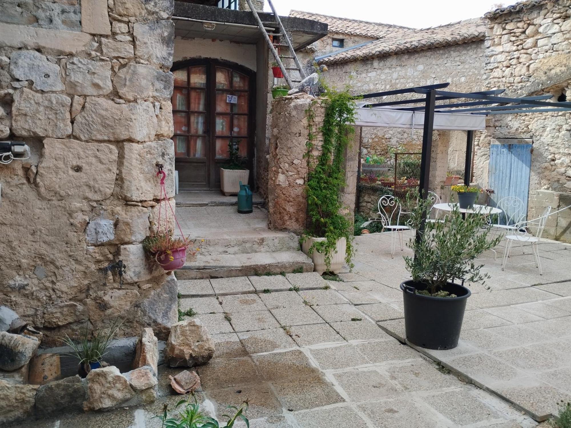L Atelier De Raymond Aparthotel Verfeuil Szoba fotó